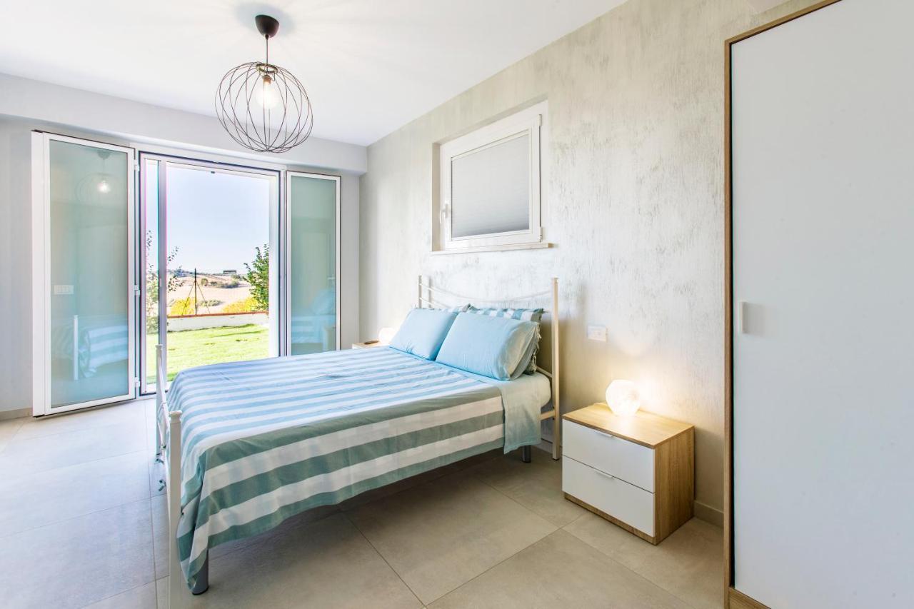 B&B Al Chicco D'Uva Morro dʼAlba Zewnętrze zdjęcie